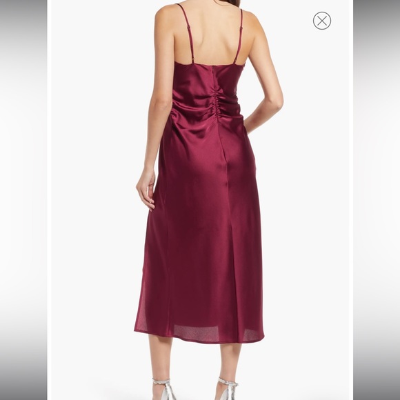 Floret Studios Ruched Slip Dress New With Tags Size Small Midi Length Wine Red - Picture 3 of 14